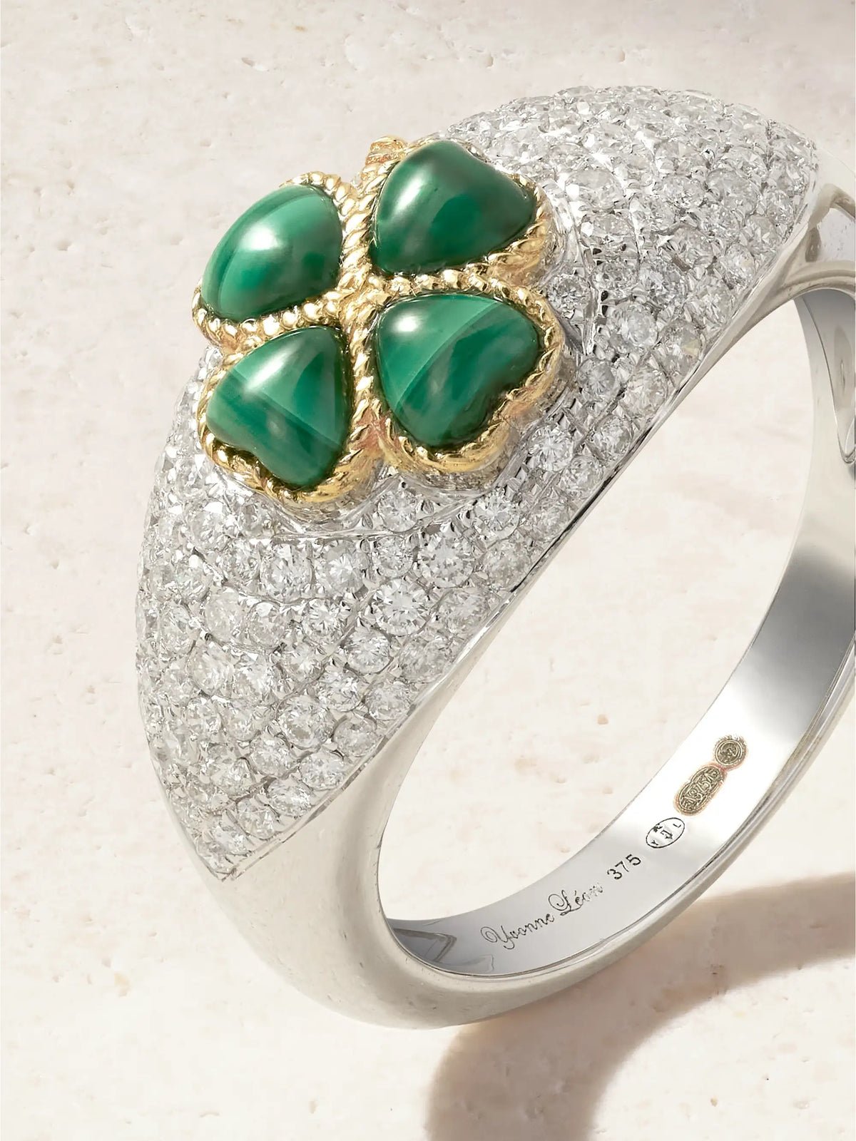 Mini Bague Dôme Trèfle 9-karat White And Yellow Gold, Malachite And Diamond Ring