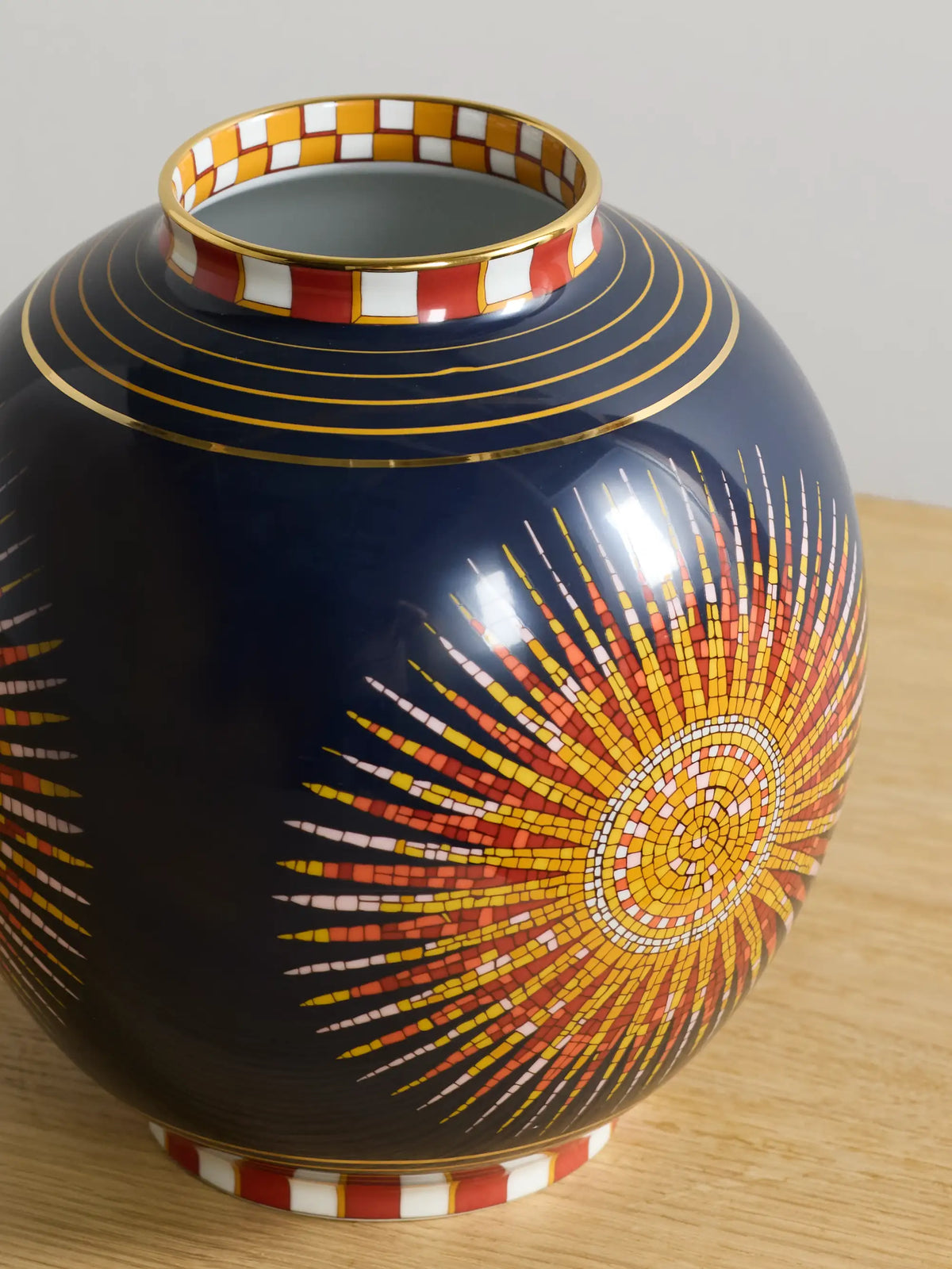 Bubble Gold-plated Porcelain Vase