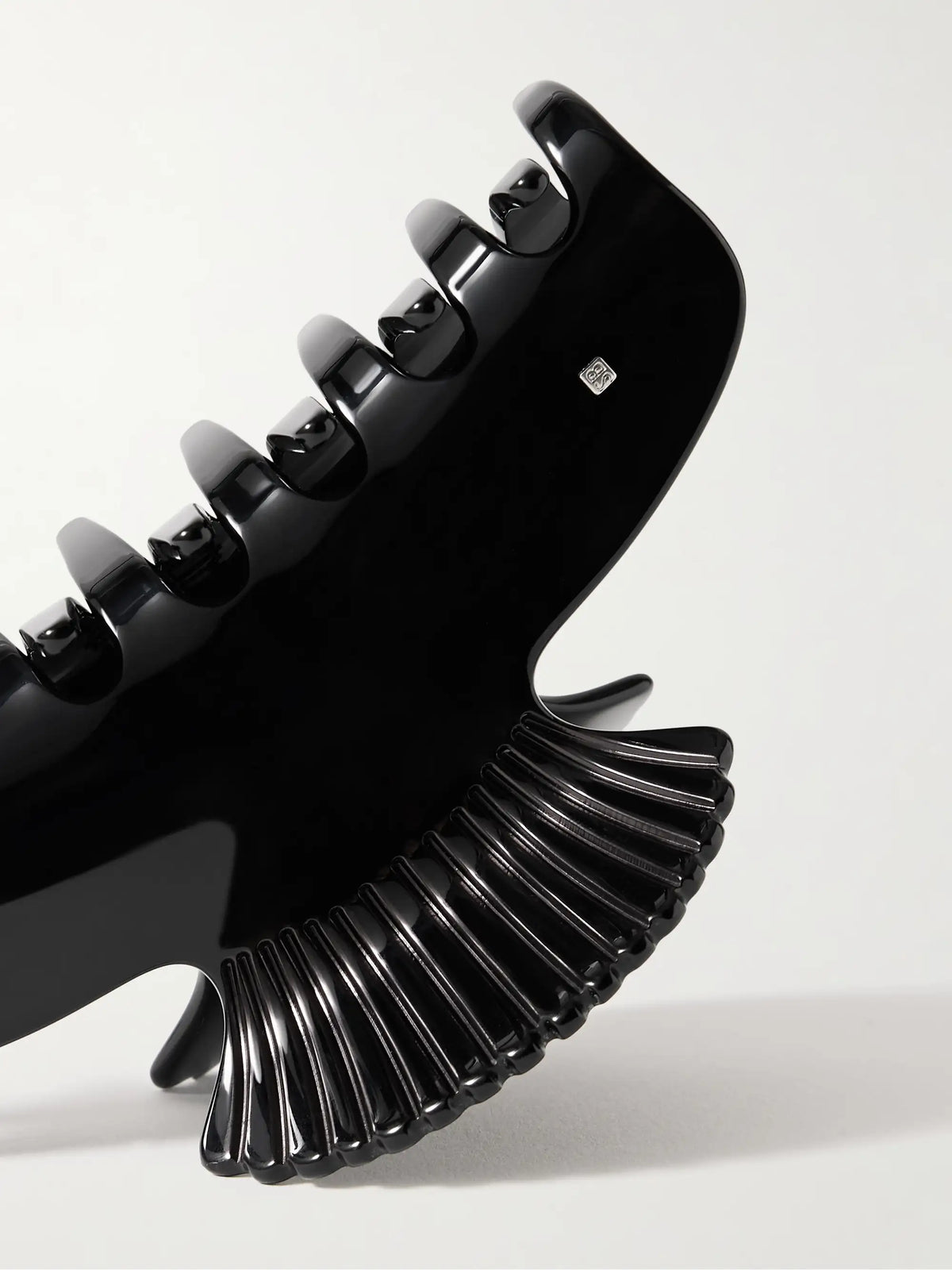 Fan Shell Acetate Claw Clip