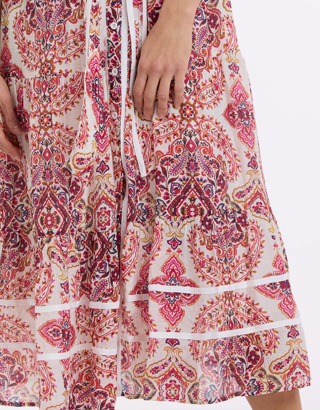 Beautiful Stories Paisley Midi Trim Dress (Paisley Print)