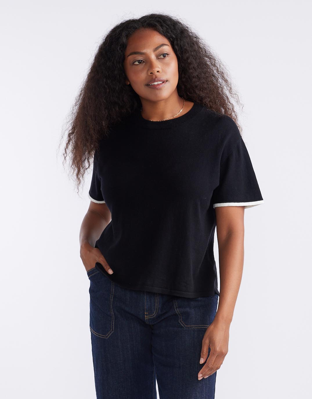 White & Co. Frenchie Cotton Cashmere Tee (Black)