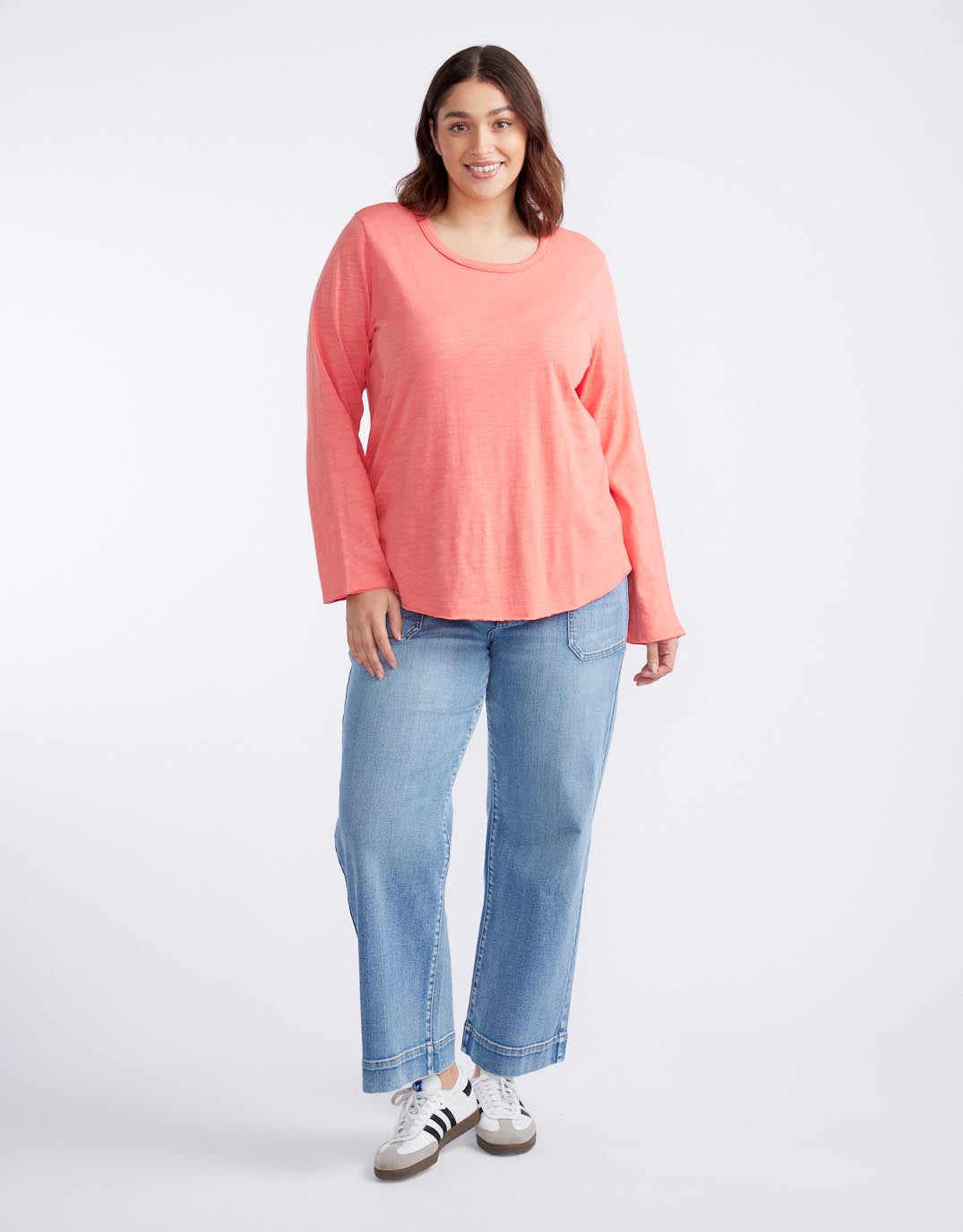 White & Co. Essential Scoop Hem Long Sleeve T-Shirt (Melon)