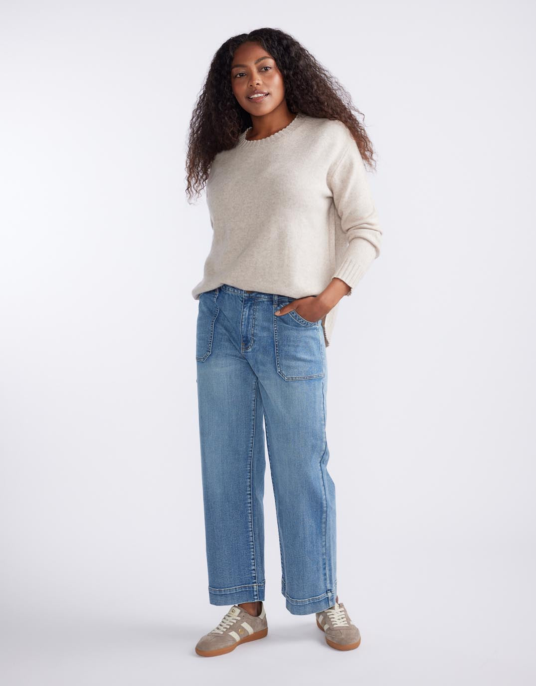 White & Co. Saint Germain Wool Cashmere Scoop Hem Knit (Oat)