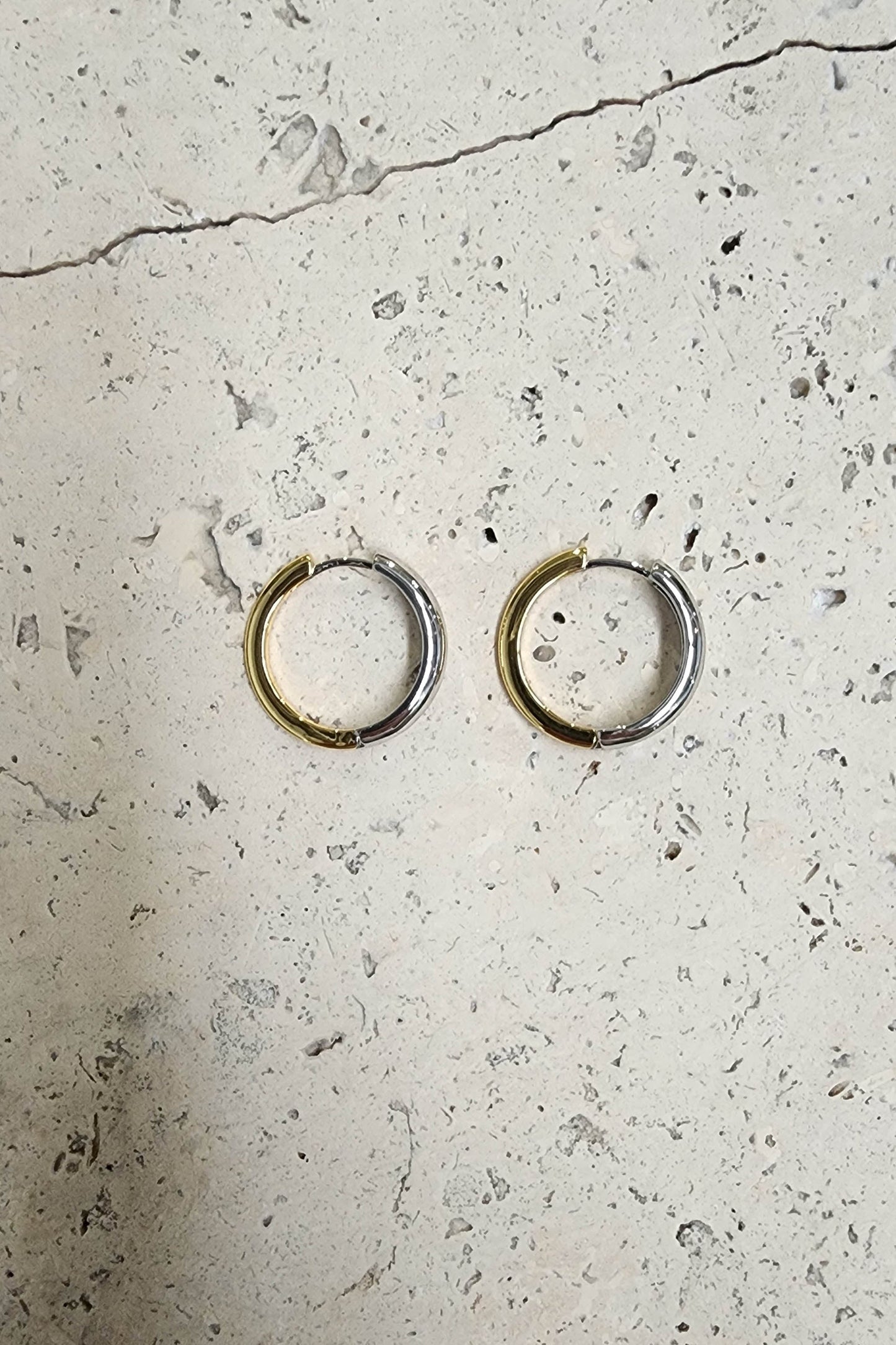 Jewel Citizen | Yin (Earrings)