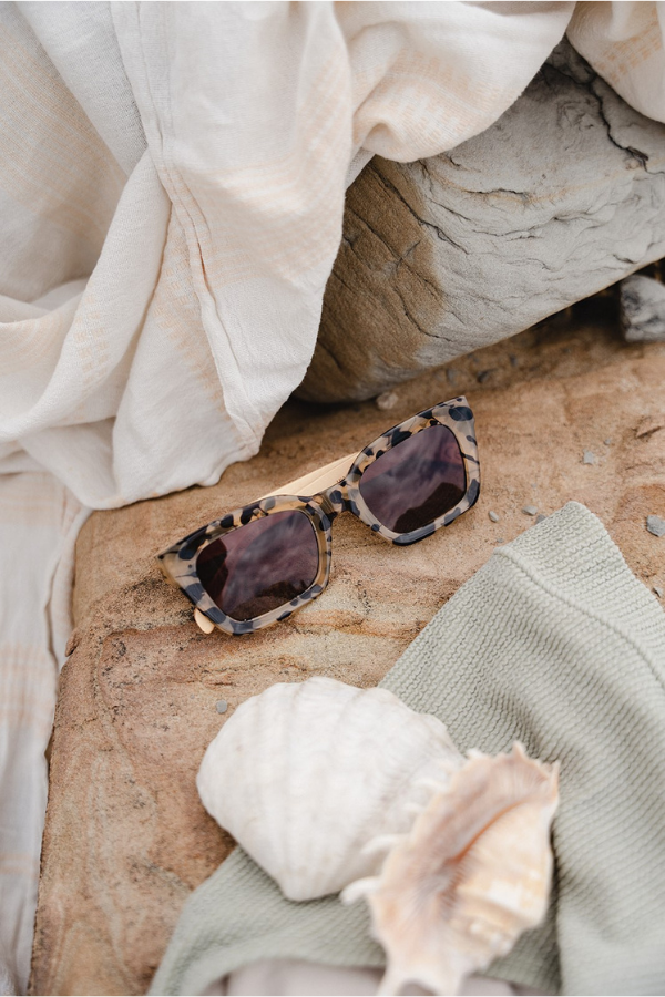 Kabana Zahra Opal Tort | Sun (Readers)