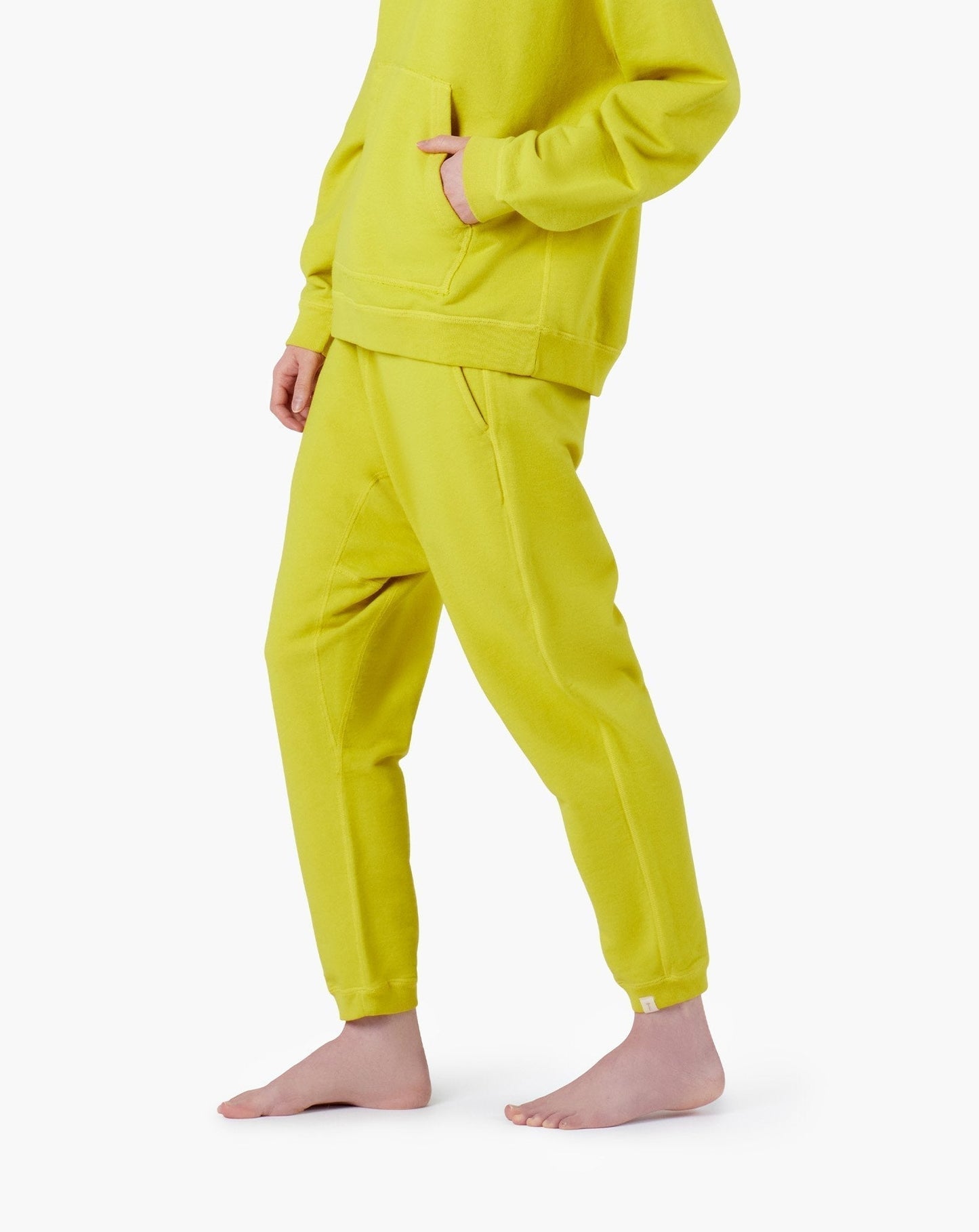 Core Jogger (Capri Lemon)