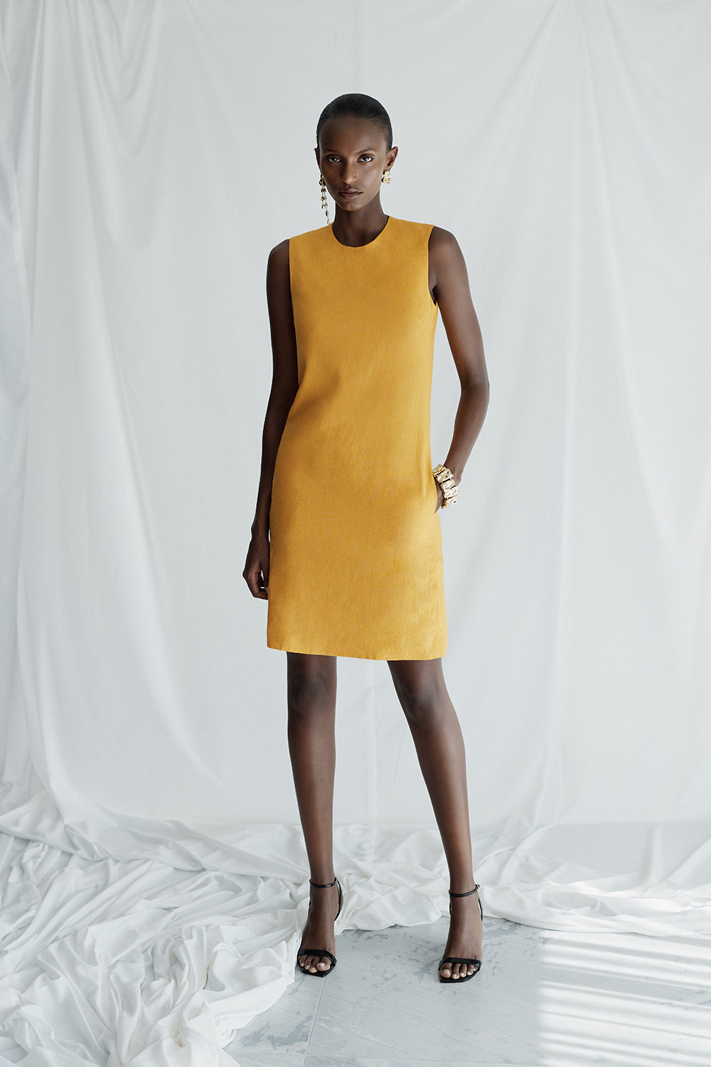 Carla Zampatti Amber Linen Shift Dress (Orange)