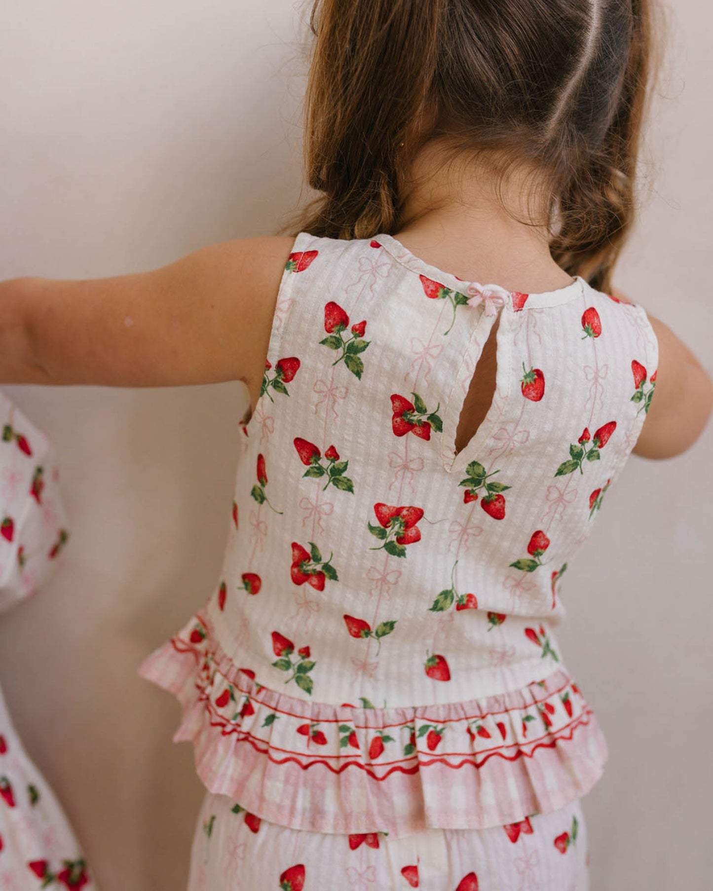 Walnut Melbourne Poppy Top (Strawberries And Cream)