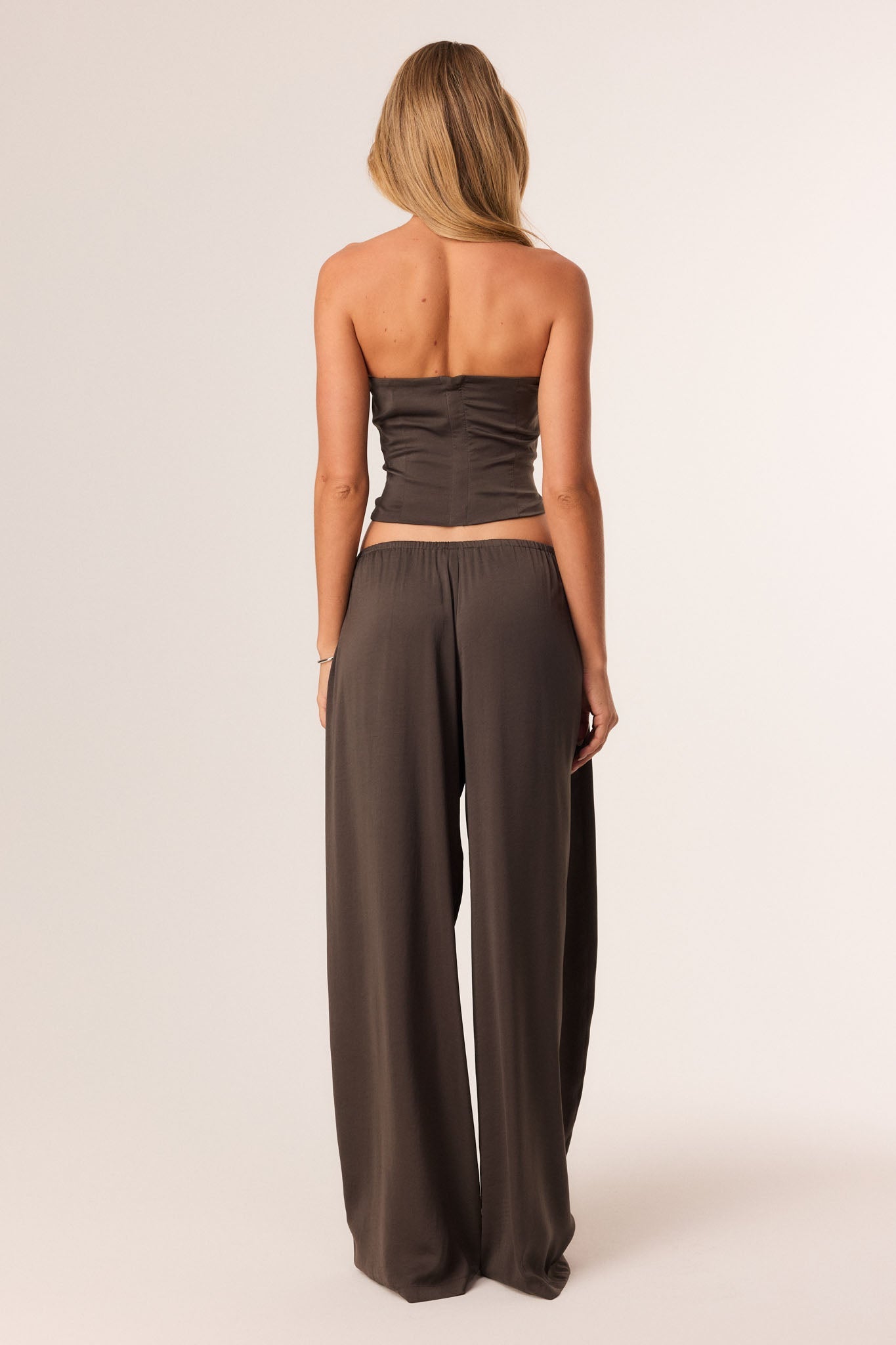 SNDYS SOLOMEN TOP (Charcoal)