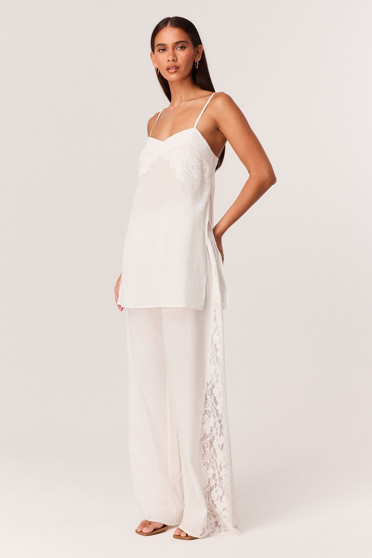 SNDYS AMARIS LACE TOP (White)