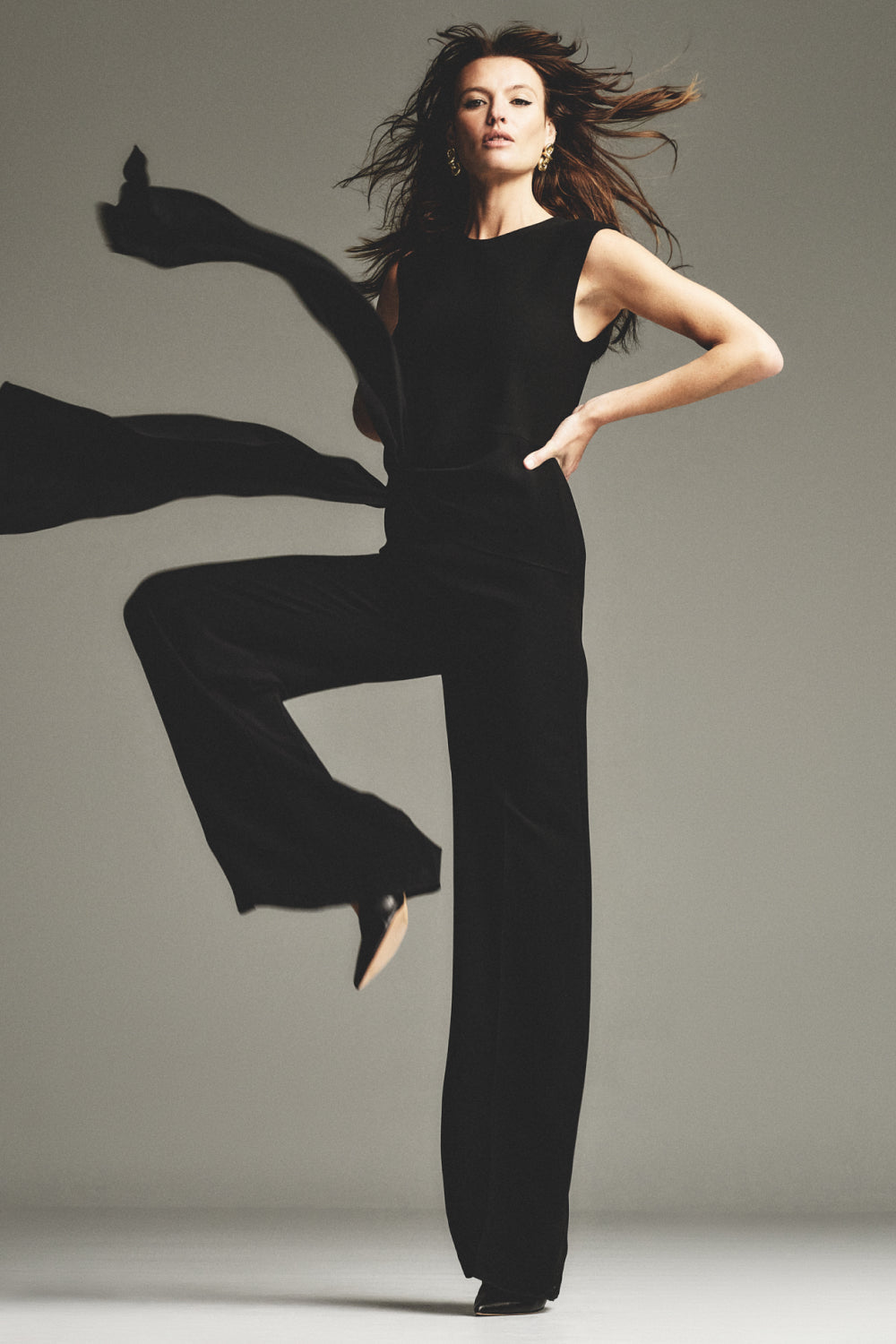 Carla Zampatti Crepe Waisted Tie Front Jumpsuit (Black)
