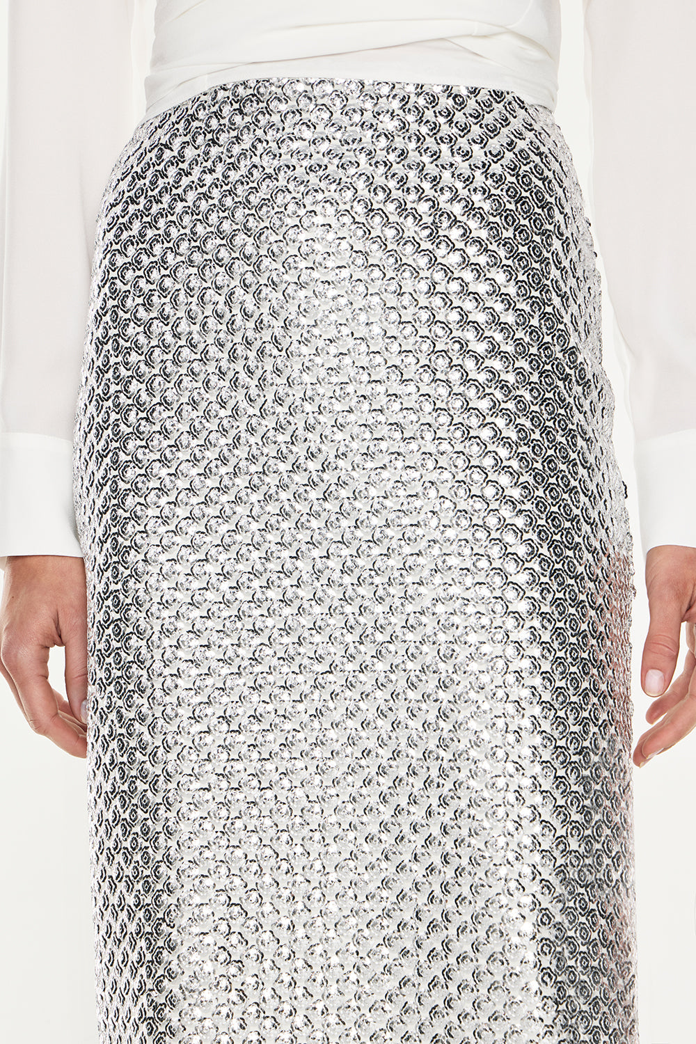 Opulent Scale Skirt (Silver)