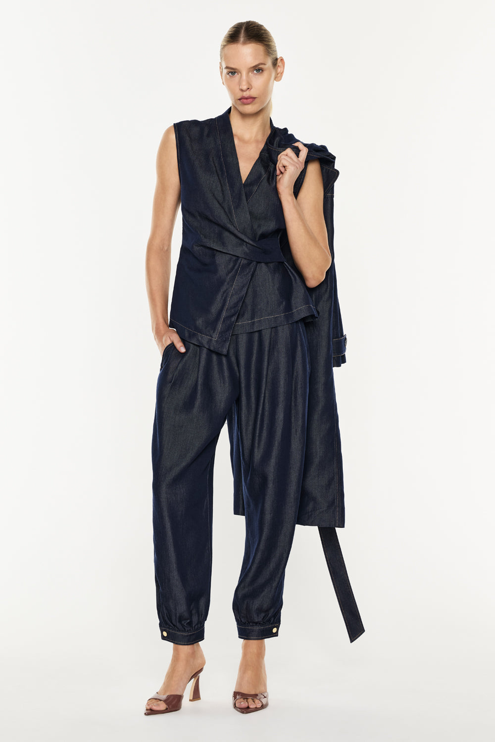 Quiet Command Balloon Pant (Indigo)