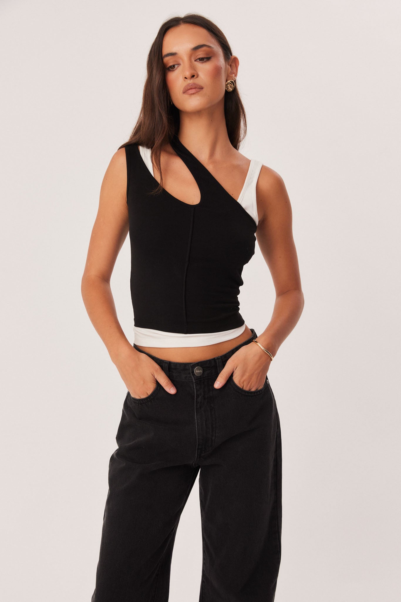 SNDYS ADANA TANK TOP (Black)