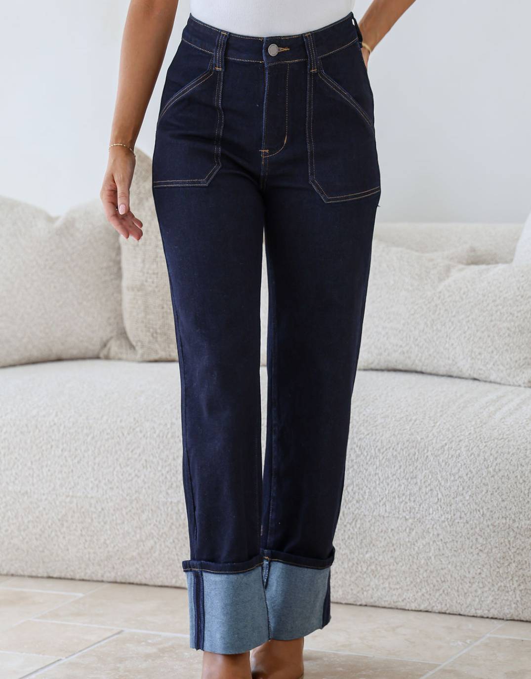 Daphne Cuff Straight Leg Jeans - (Indigo)
