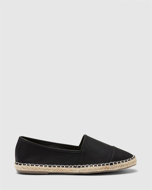 Image of Flats. Product name - Emara Women's Casual Flat Closed BLACK Novo Casual in Black colour by brand - NOVO