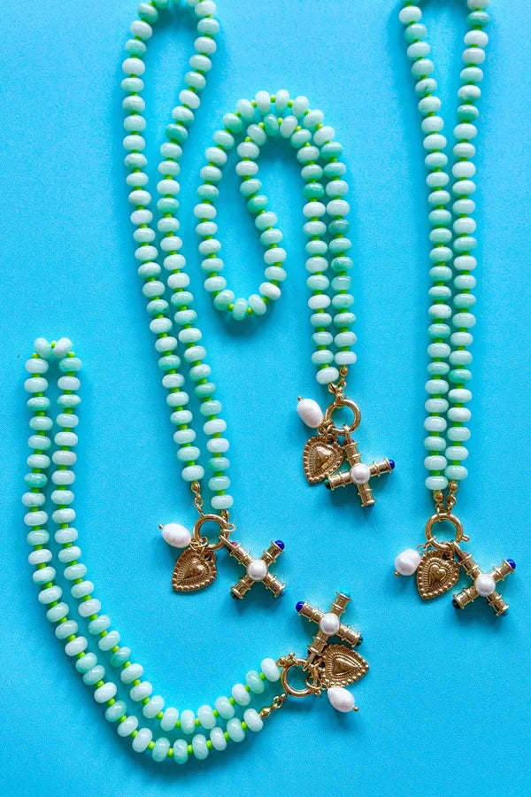 Betty Basics Golden Saint Necklace (Green)