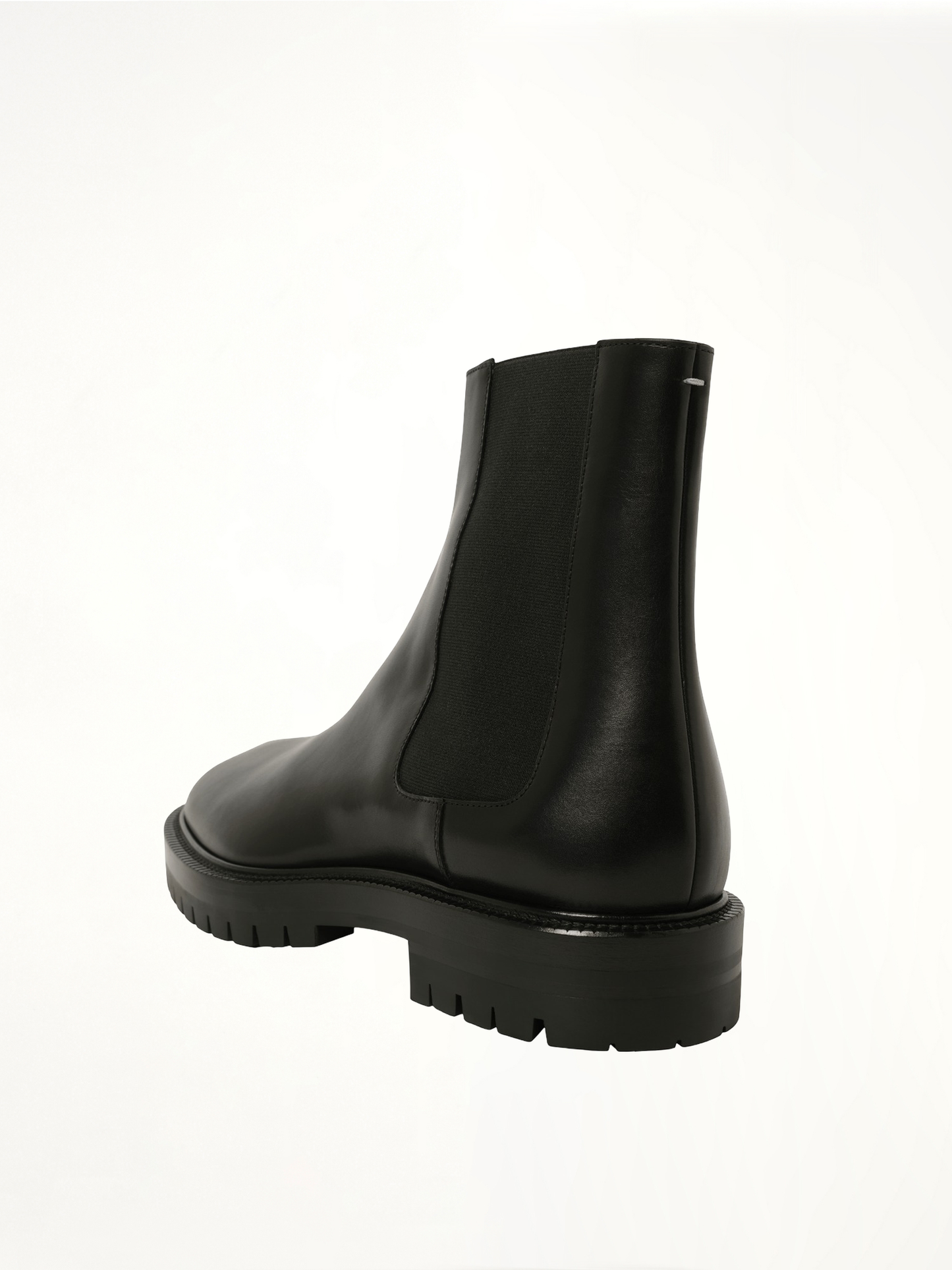 MAISON MARGIELA Calfskin Tabi County Chelsea Boots (Black)