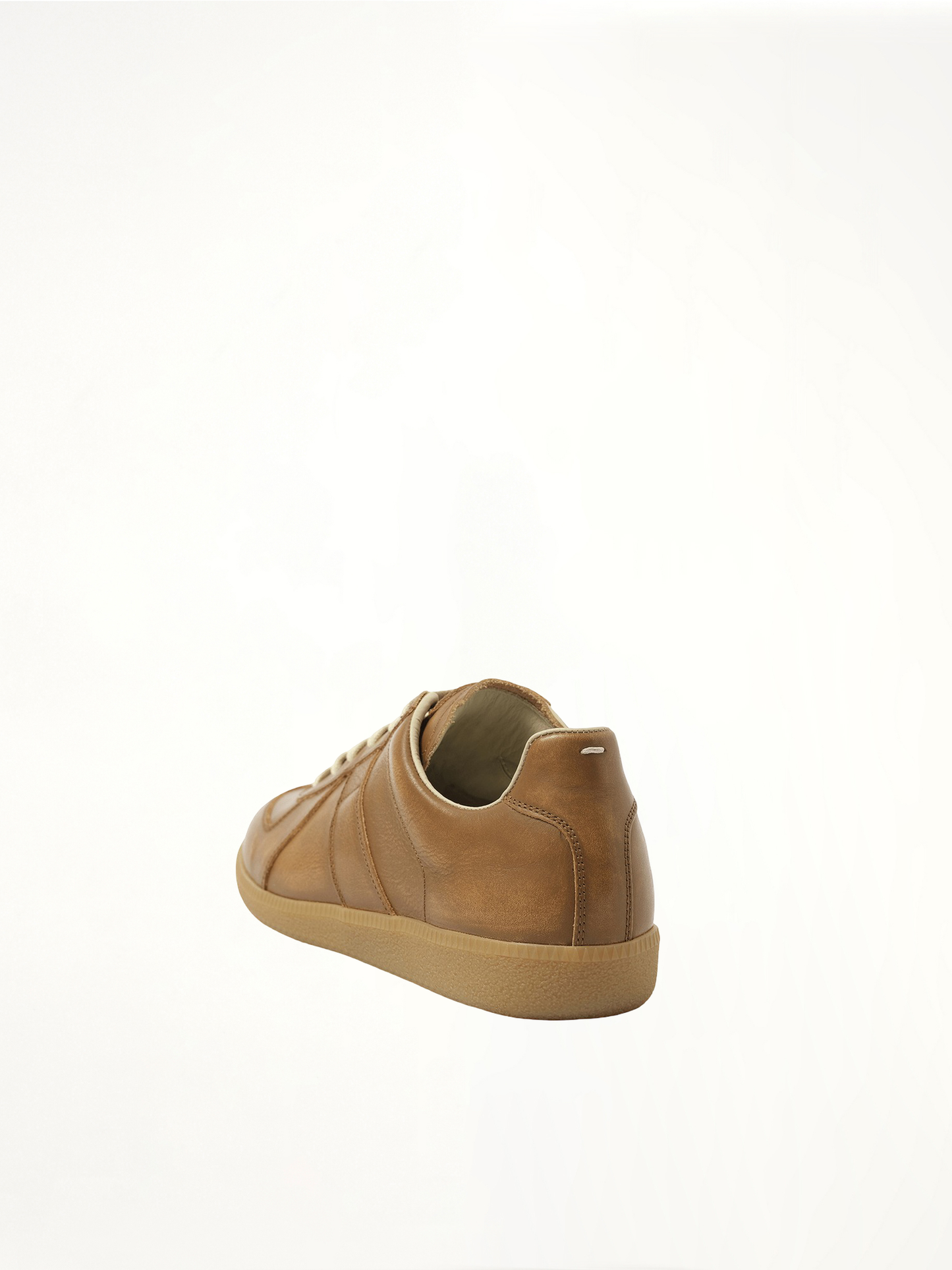 MAISON MARGIELA Vegetable Dyed Replica Sneaker (Brown)