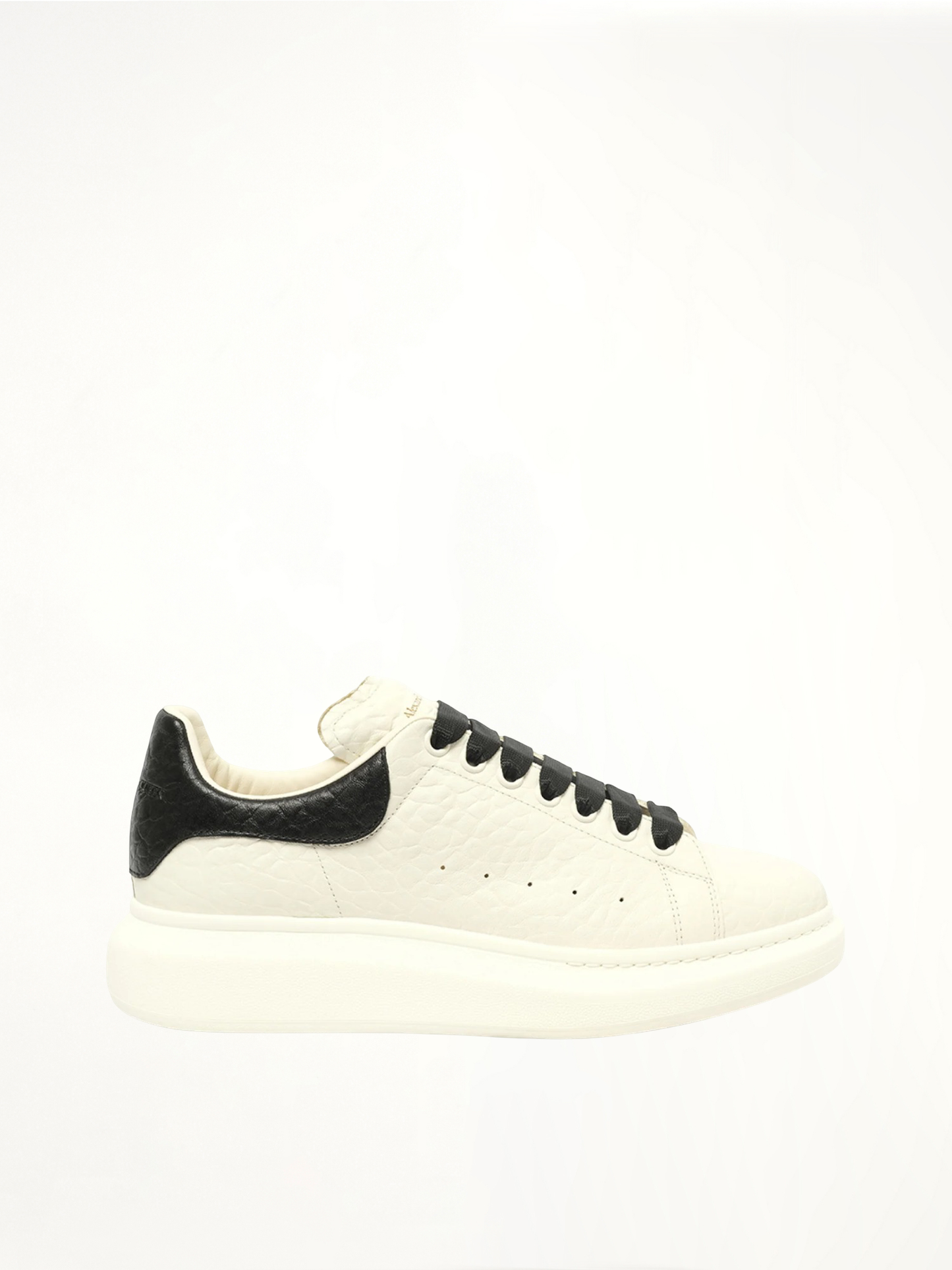 Image of Sneakers. Productname: ALEXANDER MCQUEEN Dumbo Grain Larry Sneaker in WHITE colour by brand - ALEXANDER MCQUEEN