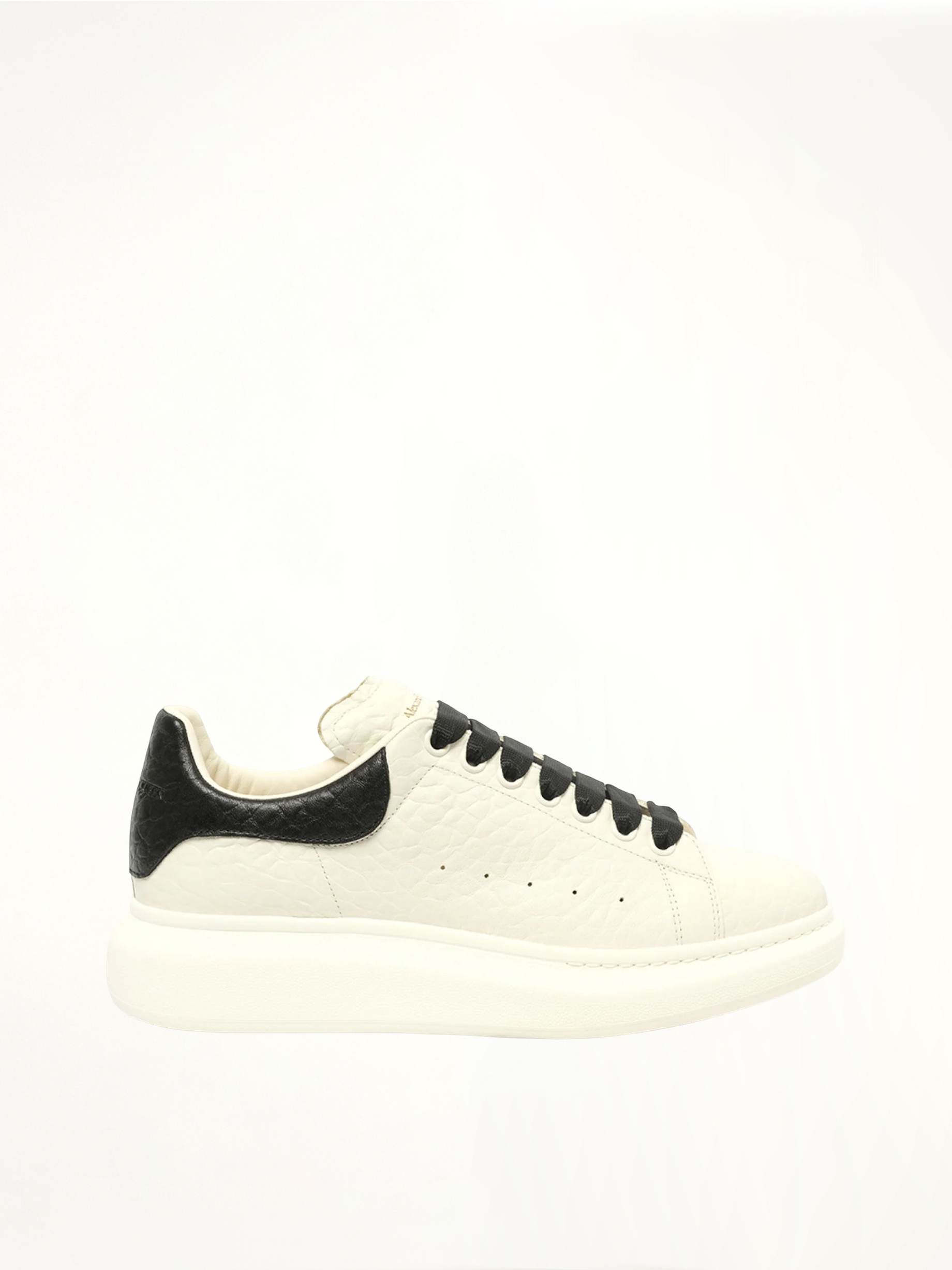 Image of Sneakers. Productname: ALEXANDER MCQUEEN Dumbo Grain Larry Sneaker in WHITE colour by brand - ALEXANDER MCQUEEN