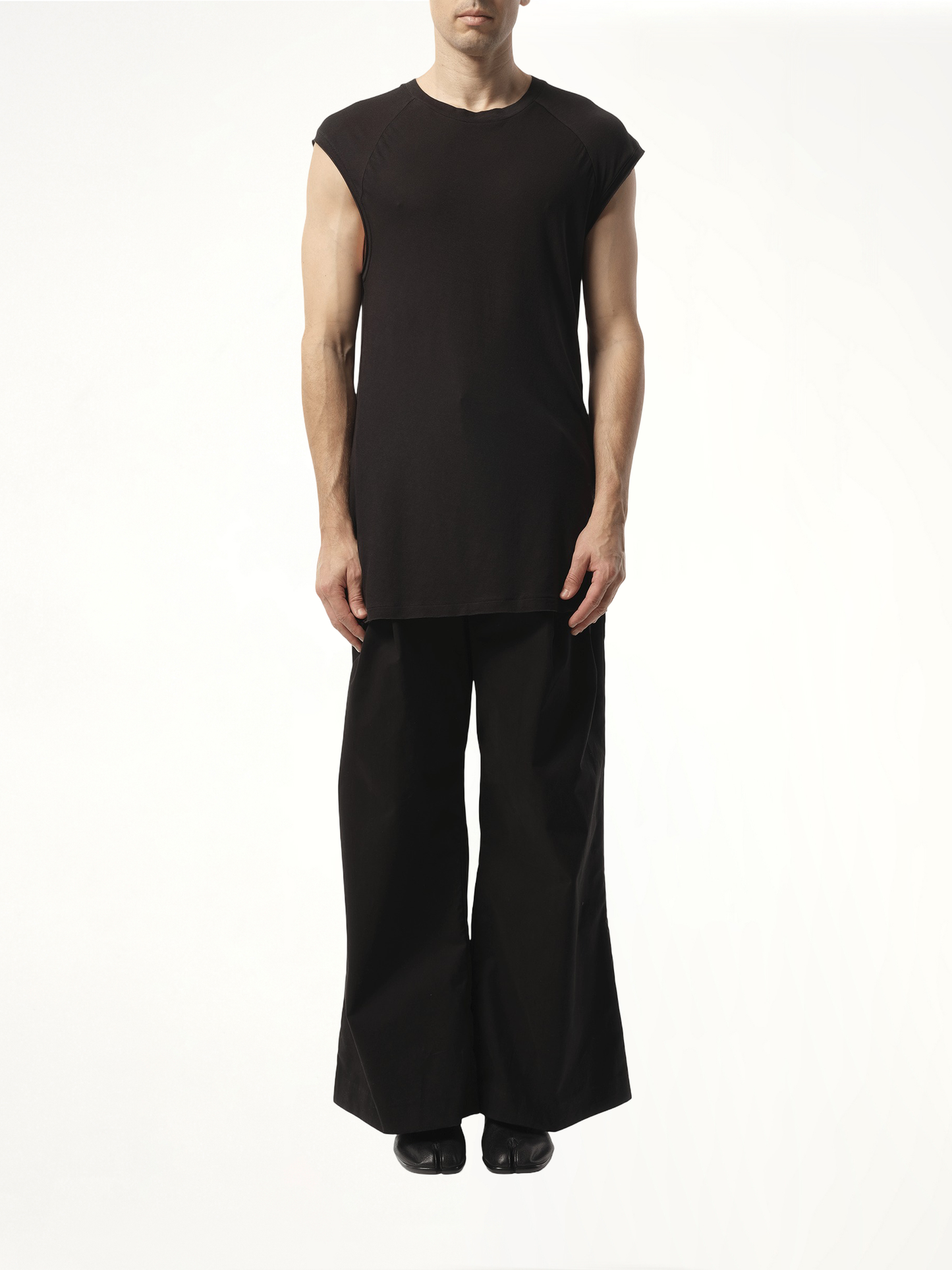 ENTIRE STUDIOS Long Tank Top (Black)