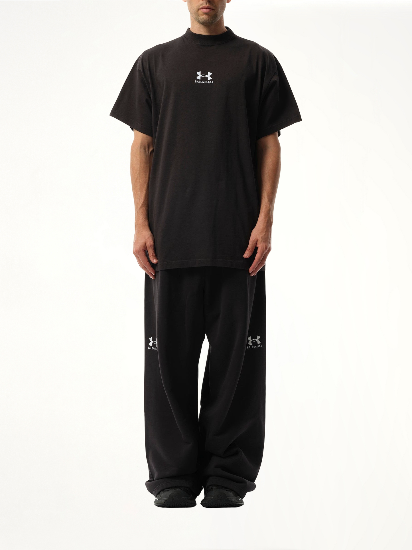 BALENCIAGA Under Armour Oversized T-Shirt (Black)