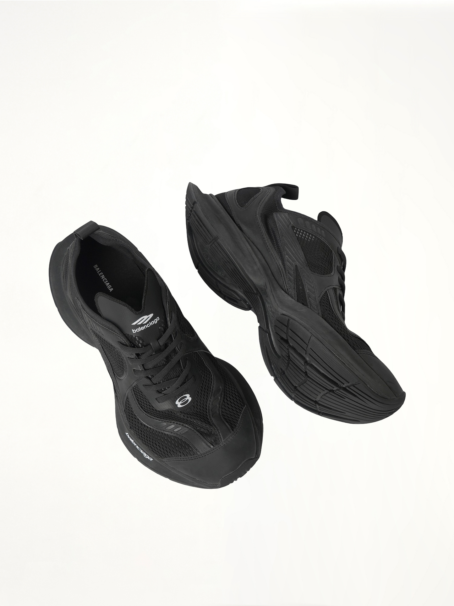 BALENCIAGA Circuit Sneaker (Black)