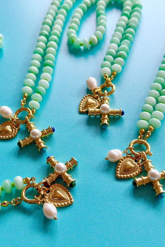 Betty Basics Golden Saint Necklace (Green)