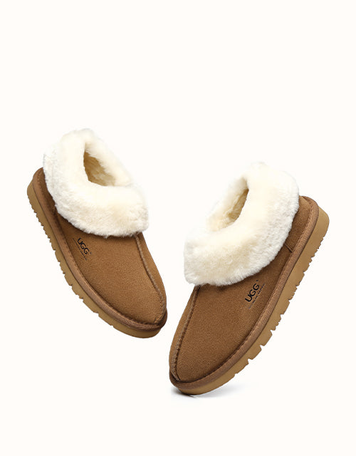 AUSTRALIAN SHEPHERD® Homey Slippers (Chestnut)