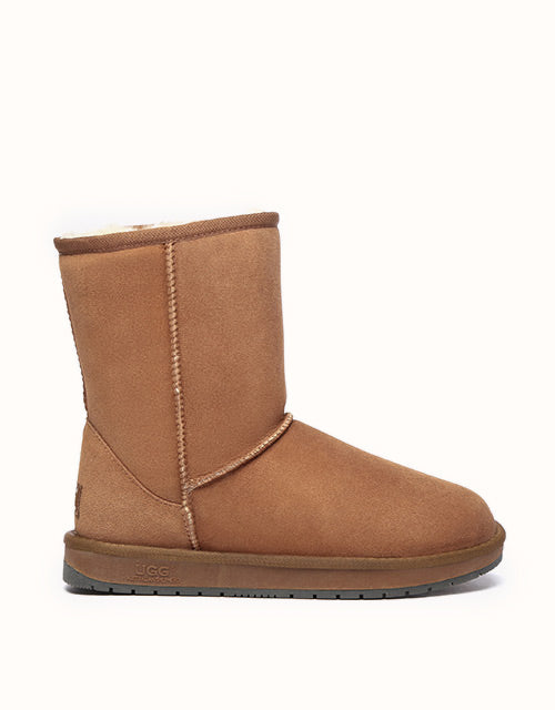 Image of Boots. Product name - AUSTRALIAN SHEPHERD® SHORT CLASSIC SUEDE Boots in Chestnut colour by brand - Australian Shepherd