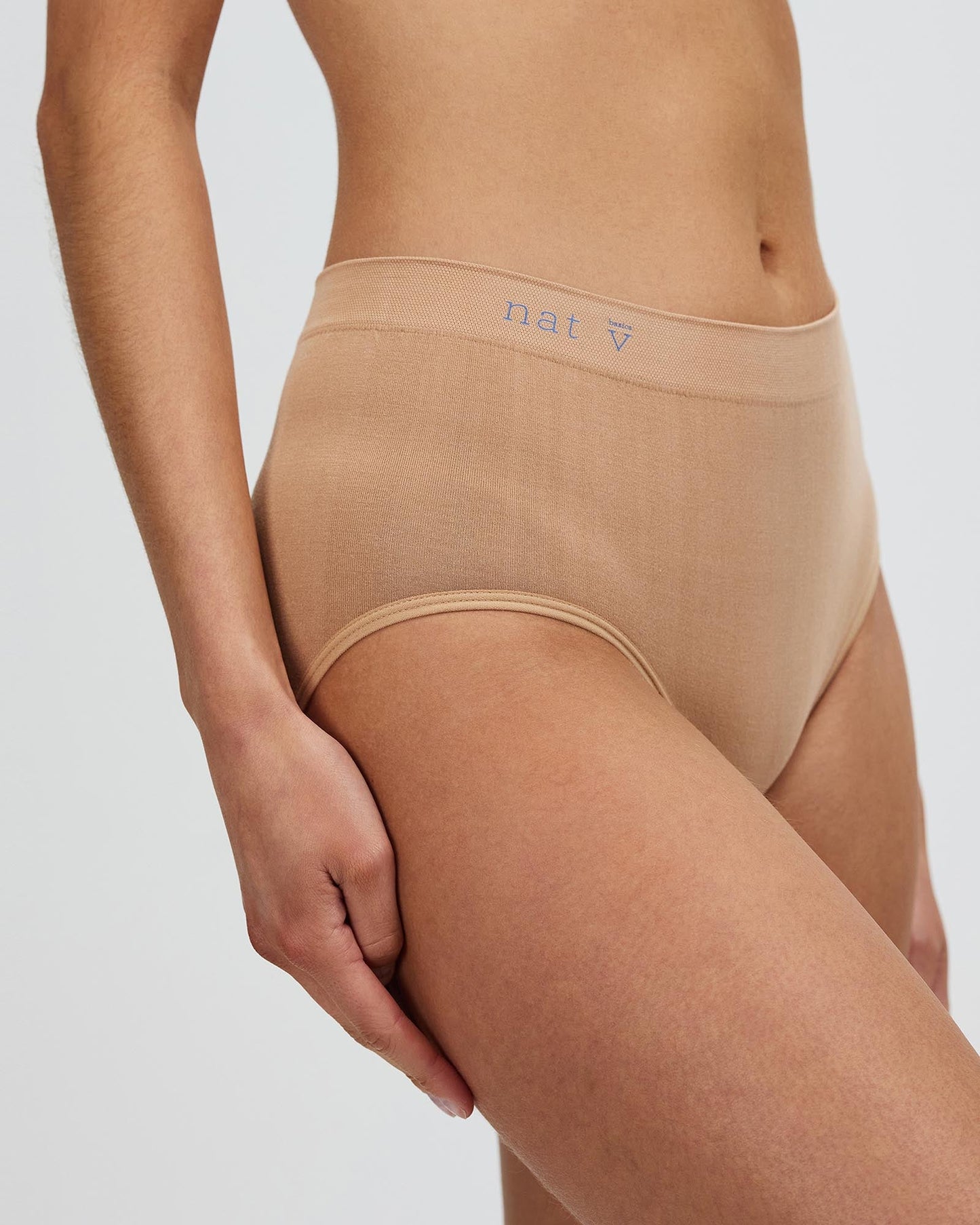CLASSIC BRIEF - BEECH