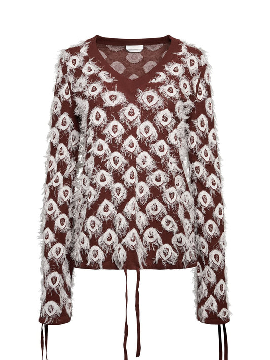 Image of a model wearing Outerwear. Productname: CHLOE Pullover in Burgundy colour by brand - CHLOE