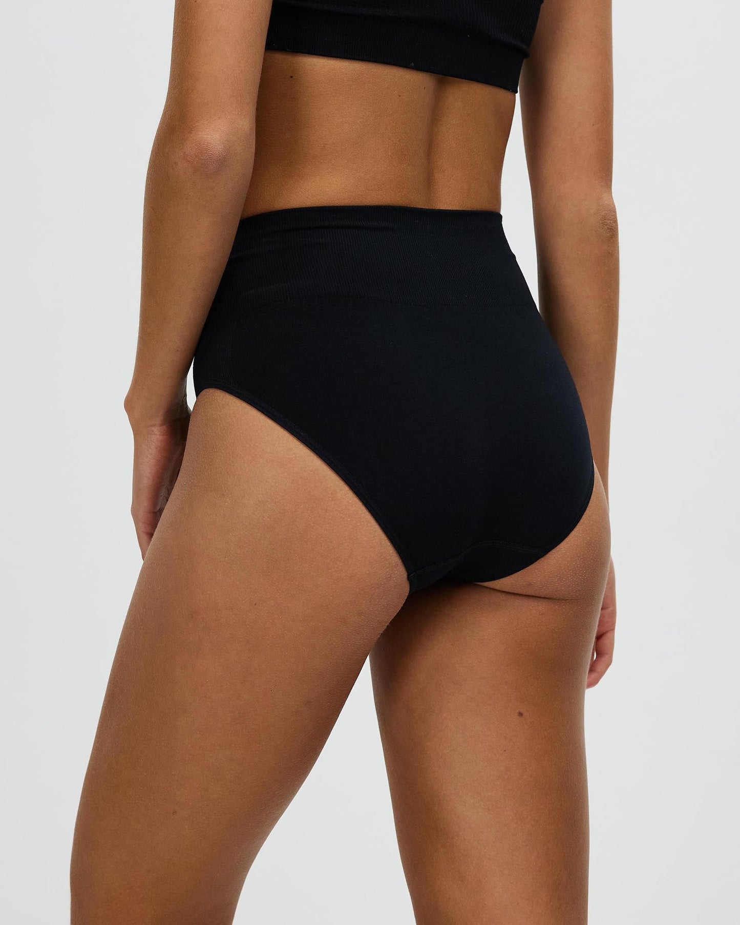 CHICHI BRIEF - BLACK