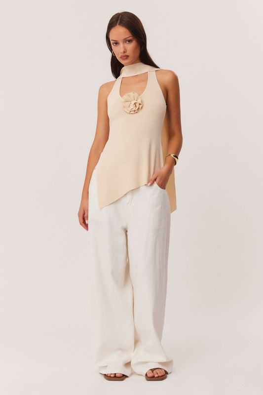 Image of a model wearing Tops. Productname: SNDYS NAIA KNIT TOP in Sand colour by brand - SNDYS