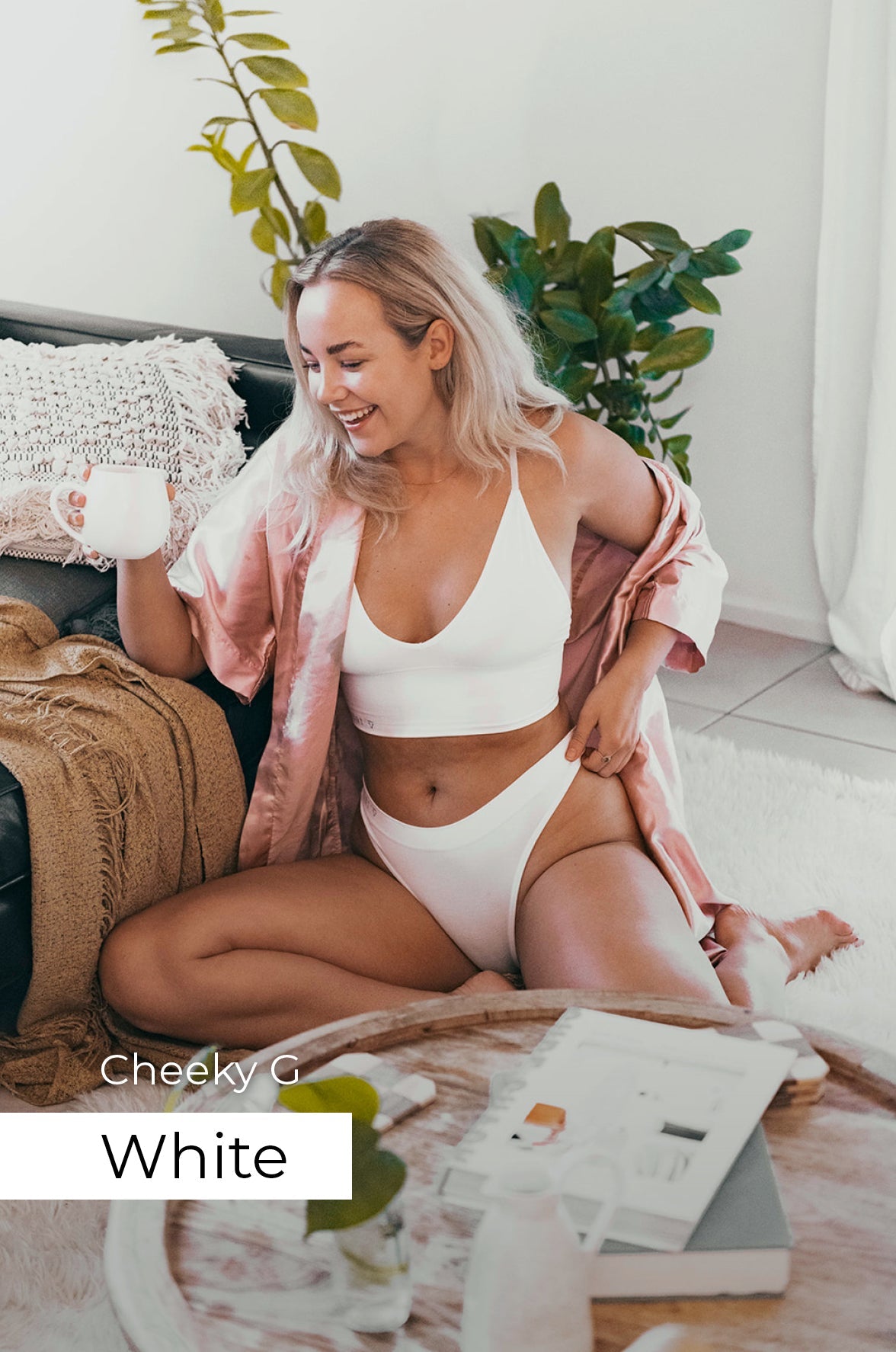 CHEEKY G STRING - WHITE