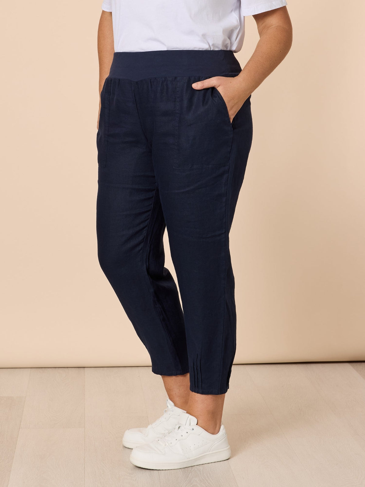 Gordon Smith Sarah Linen Pleat Hem Pant (Navy)