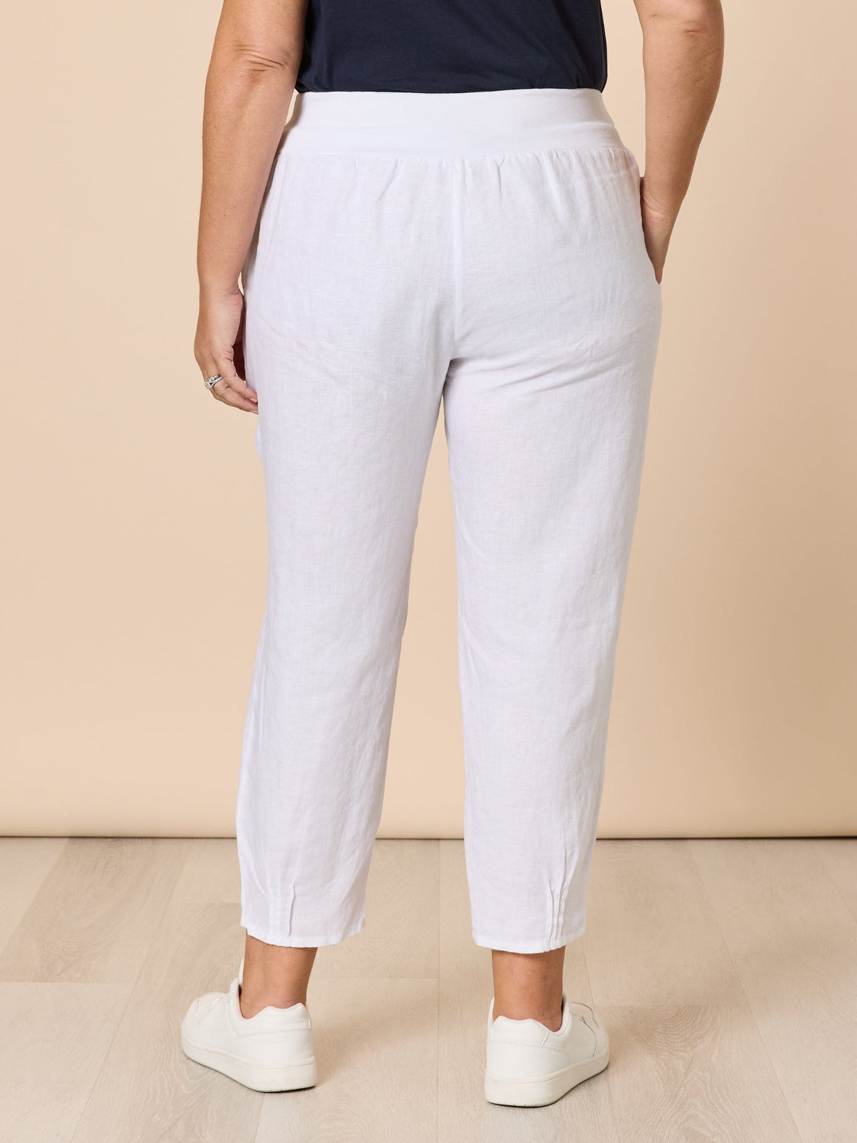 Gordon Smith Sarah Linen Pleat Hem Pant (White)