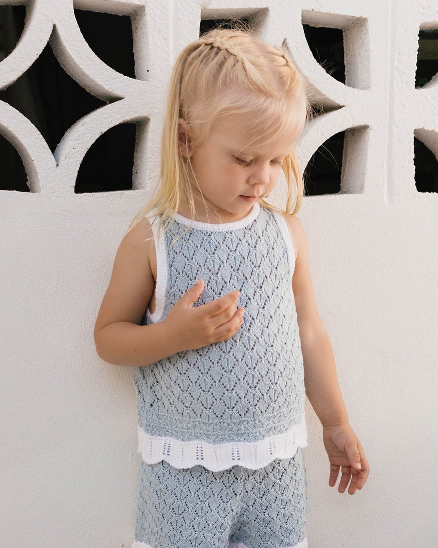 Walnut Melbourne Bella Knit Tank (Blue And White)