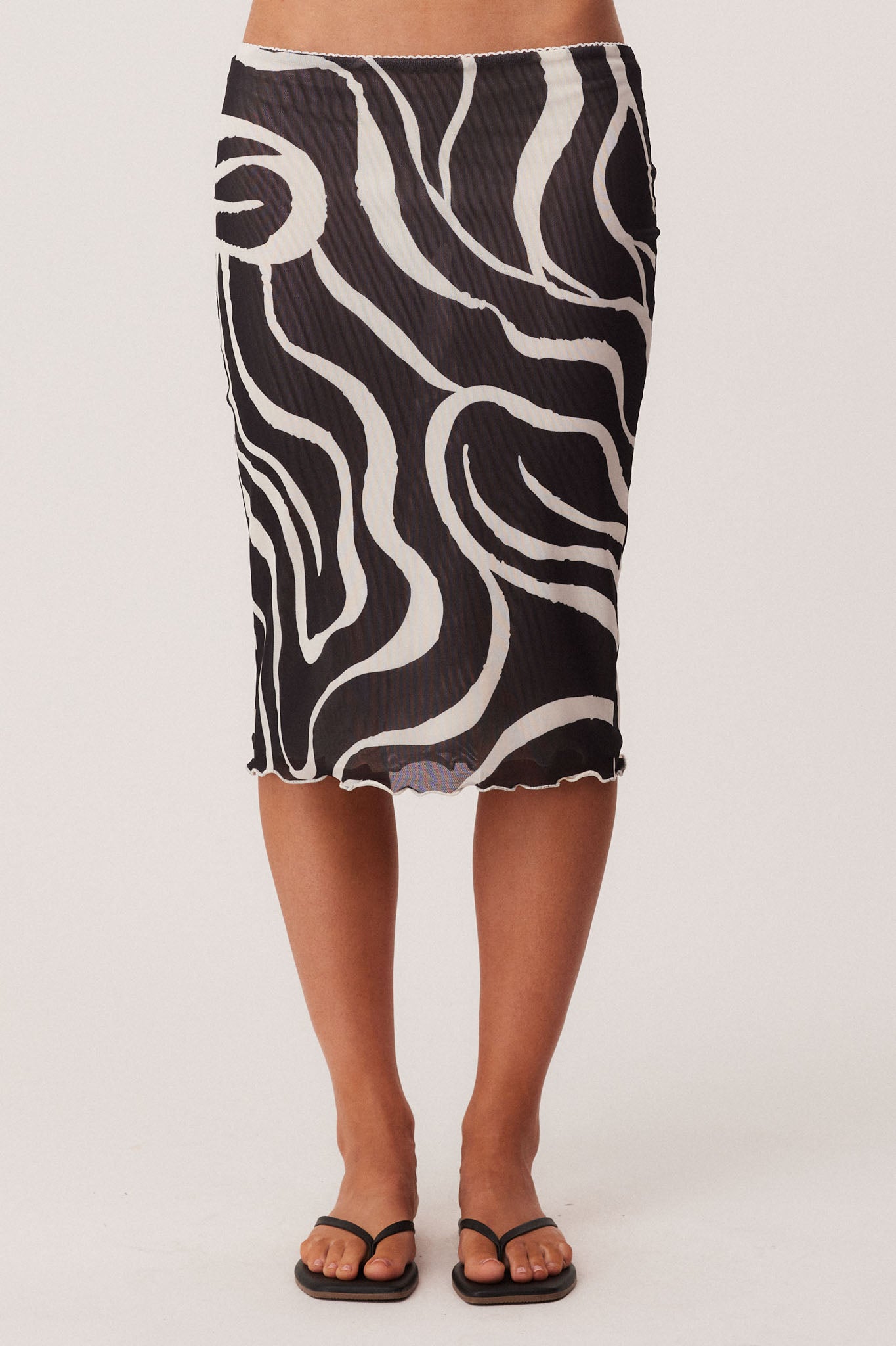 SNDYS SAVANNAH MIDI SKIRT (Black Swirl)