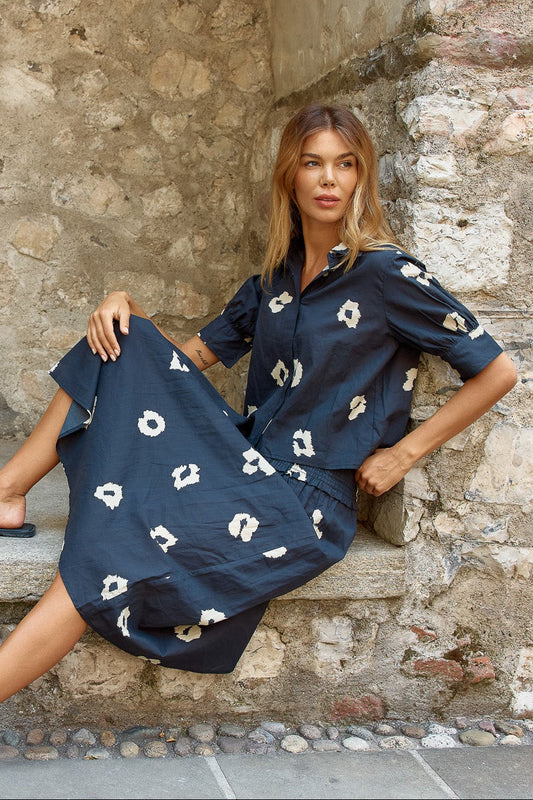 Image of a model wearing Skirts. Productname: Betty Basics Reagan Poplin Skirt Leopard Print in Leopard Print colour by brand - Betty Basics