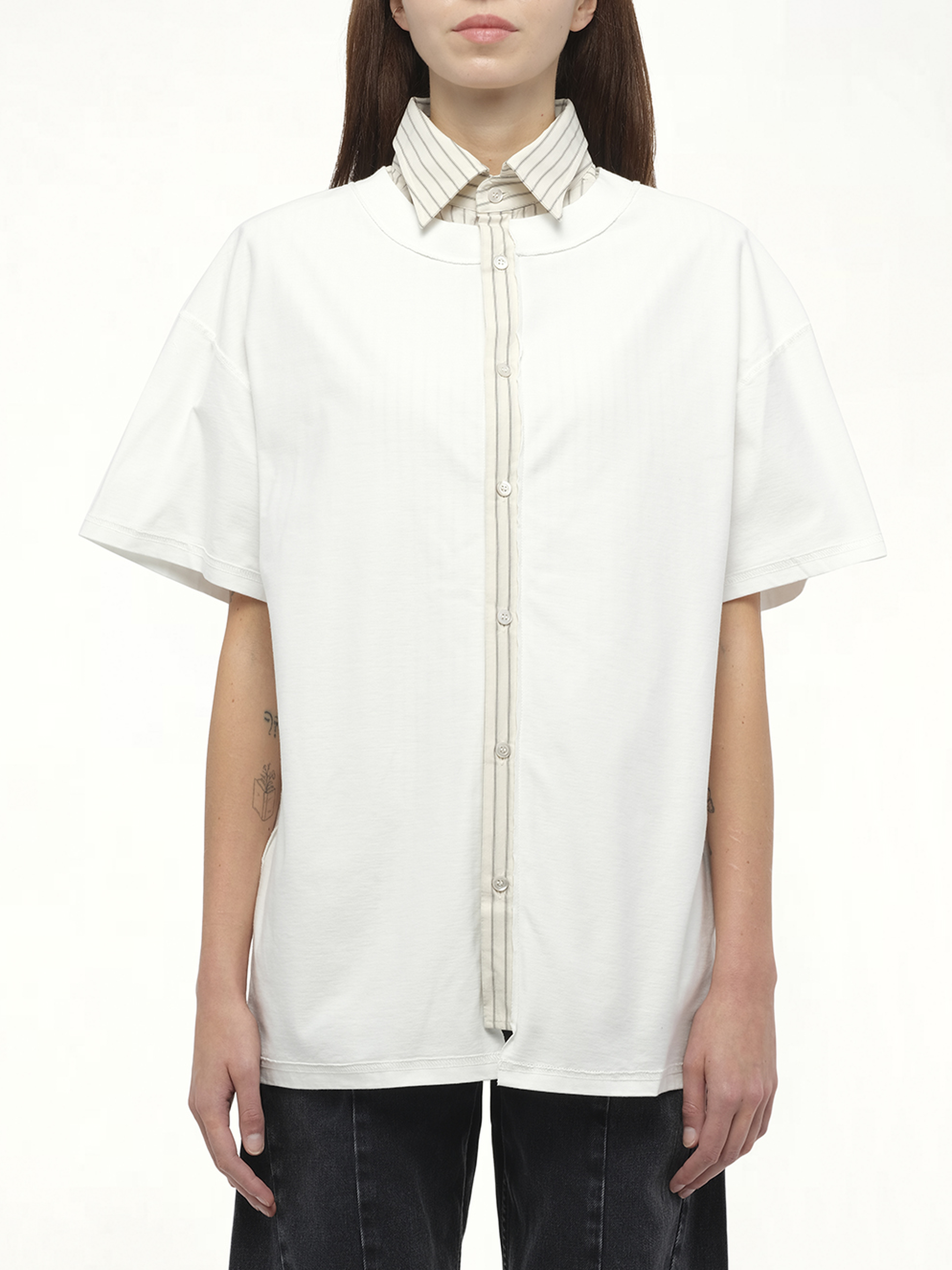 Image of a model wearing Tops. Productname: MAISON MARGIELA Short-sleeved Top in WHITE colour by brand - MAISON MARGIELA
