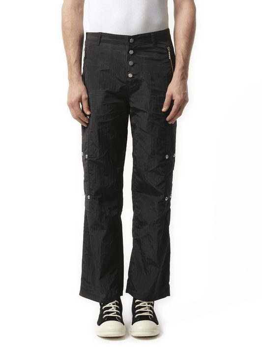 Image of a model wearing Pants. Productname: THUG CLUB Scarred Bio Army Pants in BLACK colour by brand - THUG CLUB