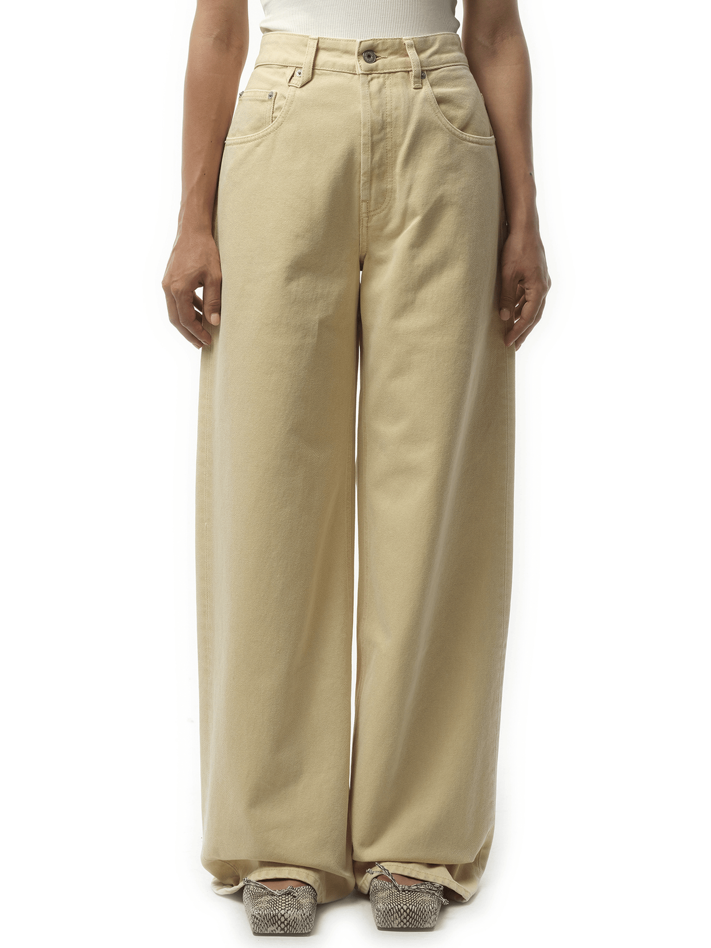 Image of Jeans. Product name - Le Denimes Large in Beige colour by brand - JACQUEMUS