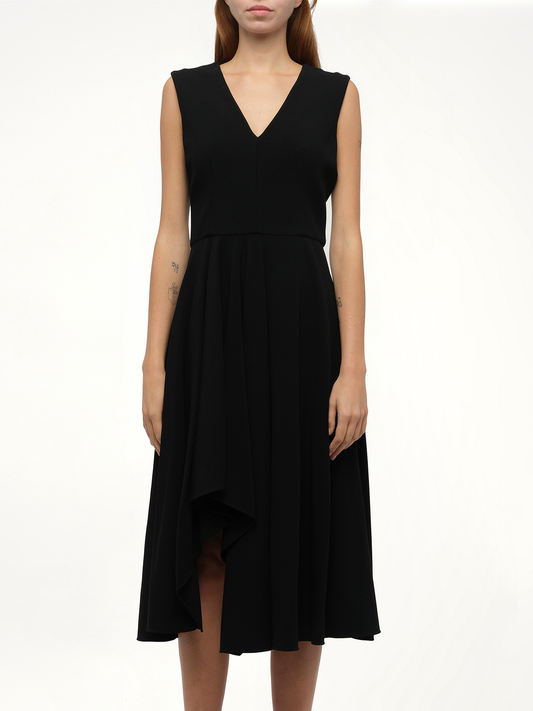 Image of a model wearing Dress. Productname: ALEXANDER MCQUEEN Amq - Crepe Dress in Black colour by brand - ALEXANDER MCQUEEN