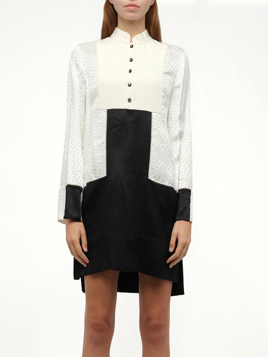 Image of a model wearing Dress. Productname: ALEXANDER MCQUEEN Amq - Dress in Bone Blk colour by brand - ALEXANDER MCQUEEN