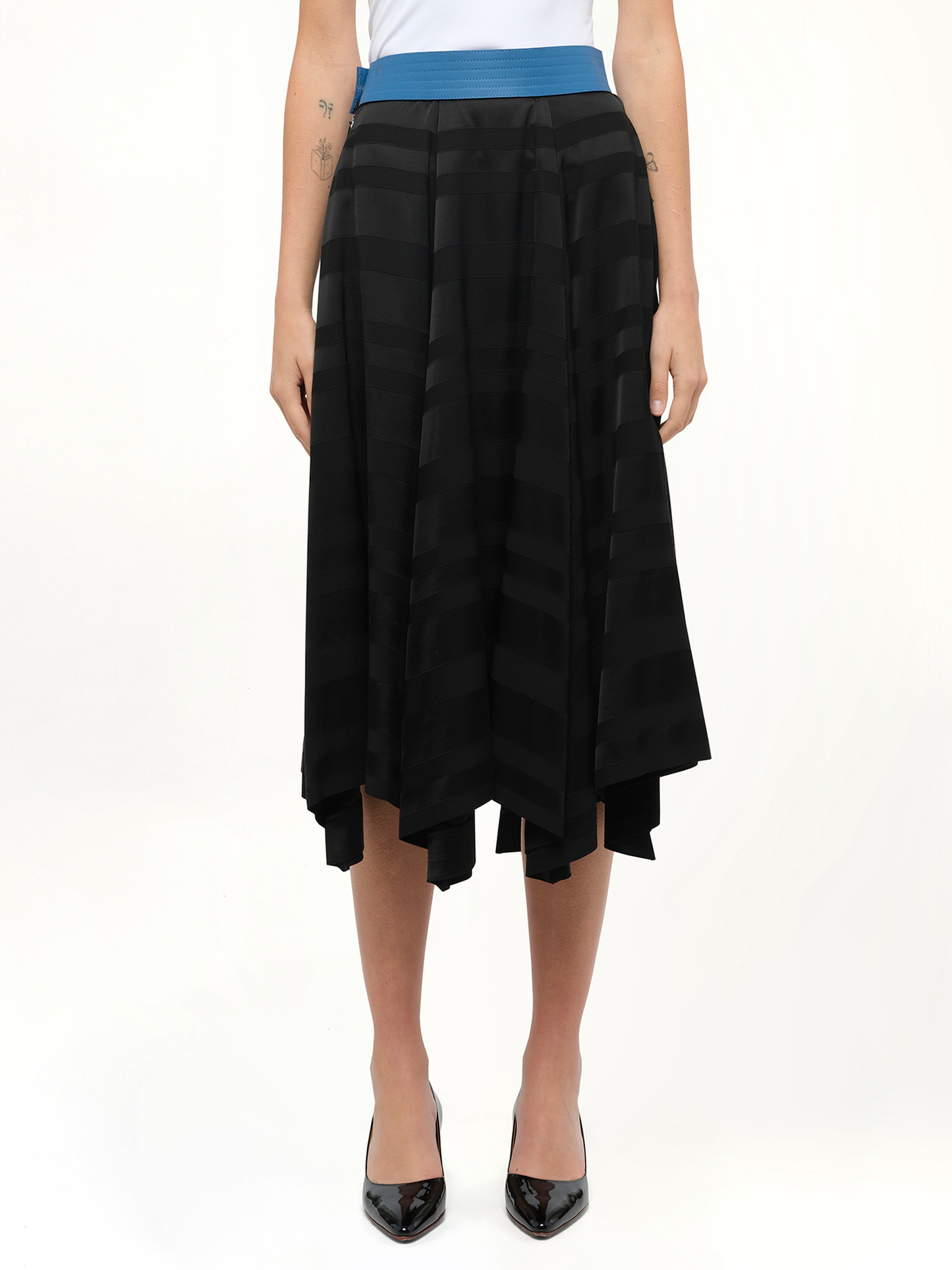 Image of a model wearing Skirts. Productname: LOEWE Asym Skirt in Black colour by brand - LOEWE