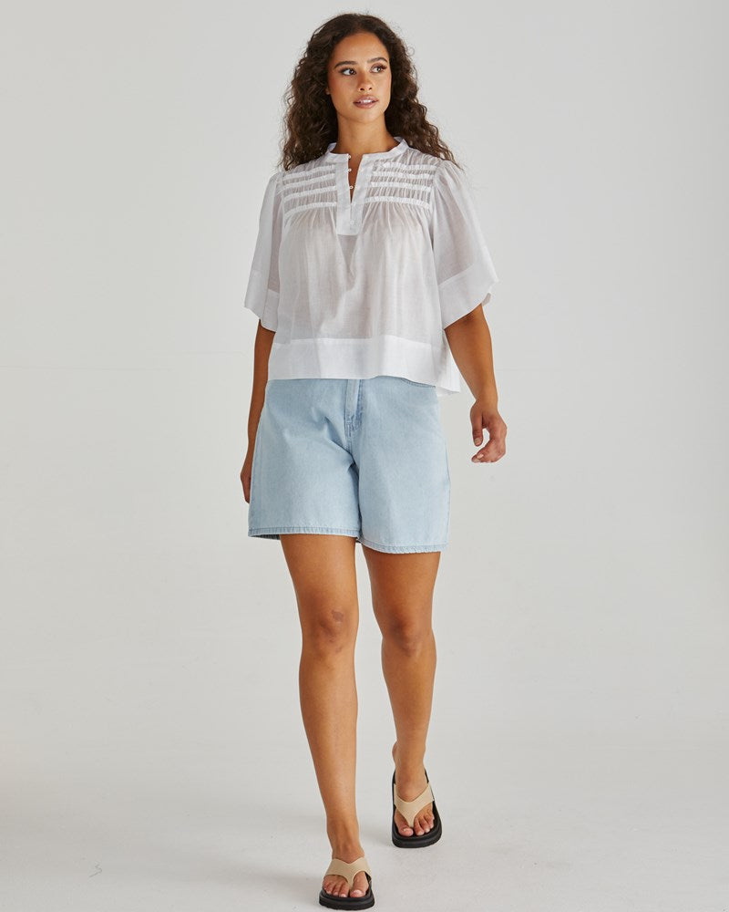 Sass Clothing Sabine Denim Shorts (Bleach)