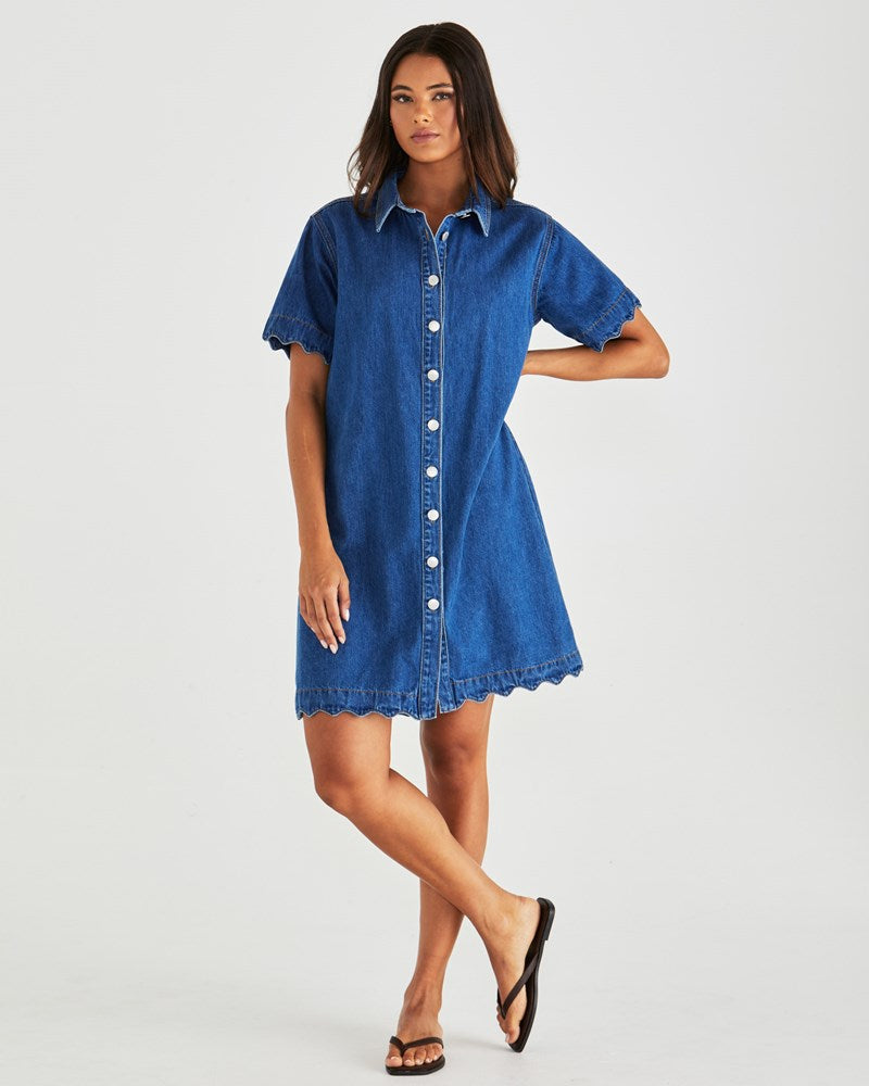 Sass Clothing Vale Scalloped Denim Dress (Mid Blue Wash)