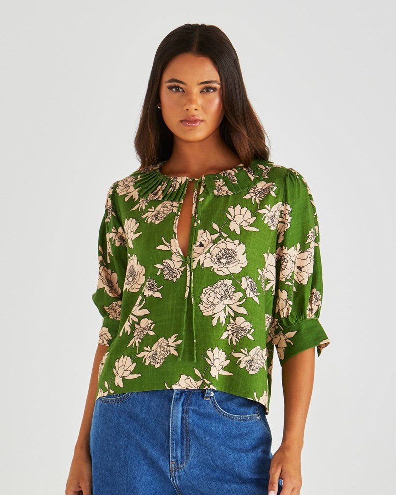 Sass Clothing Antonie Pleated Blouse (Moonflower)